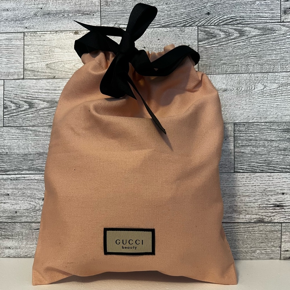 GWP- Gucci Beauty Peach Drawstring Bag